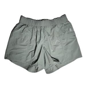 Free people shorts green  pockets work out